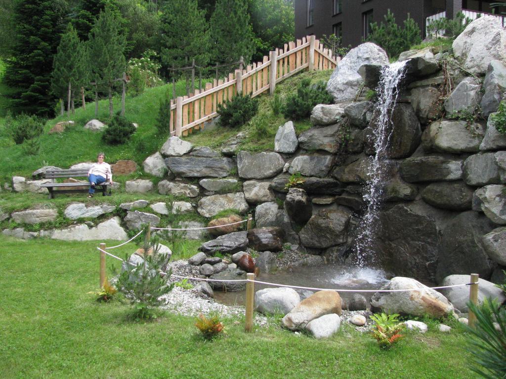 Haus Eder Burgi Otel Nikolsdorf Dış mekan fotoğraf